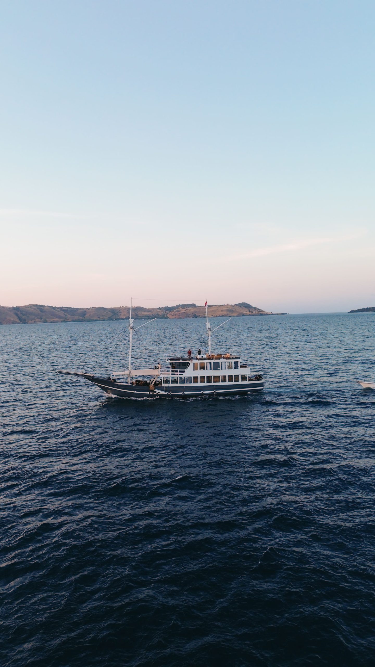Komodo Island-Luxury Semesta-MASTER OCEAN - Image 5
