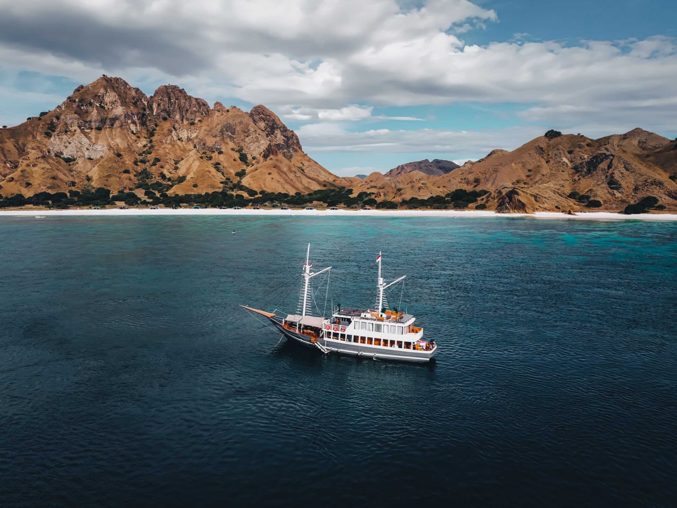 Komodo Island-Luxury Semesta-MASTER OCEAN - Image 13