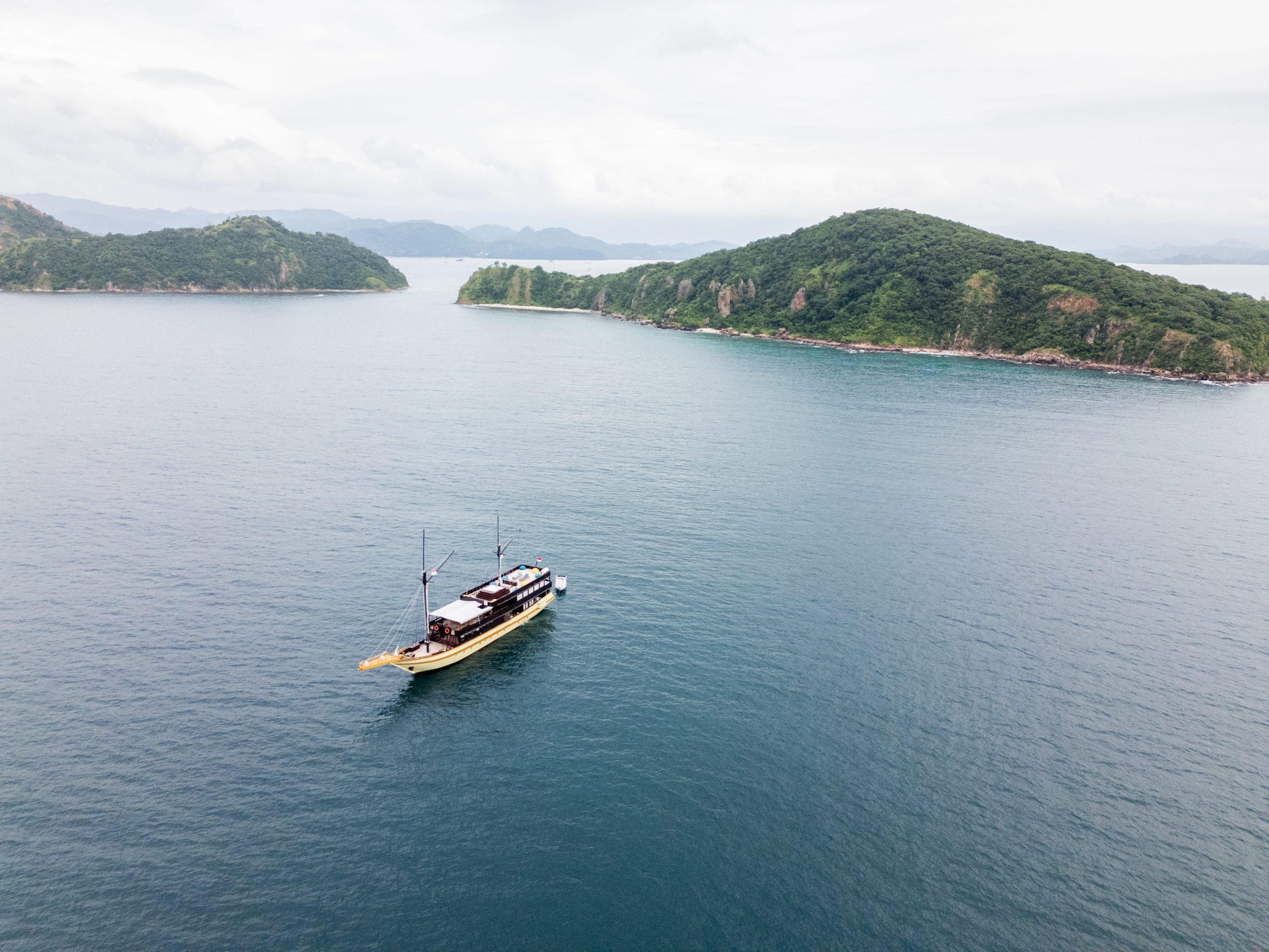 Komodo Island-Luxury Lamborajo 3-SUPERIOR